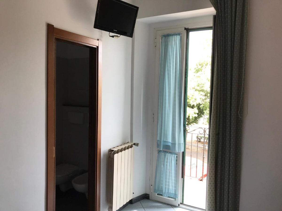 Hotel Amico Fritz Livorno Bilik gambar